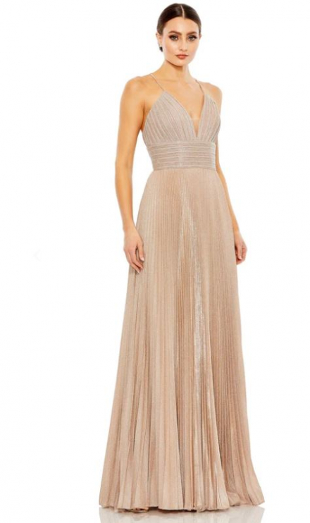 Mac Duggal